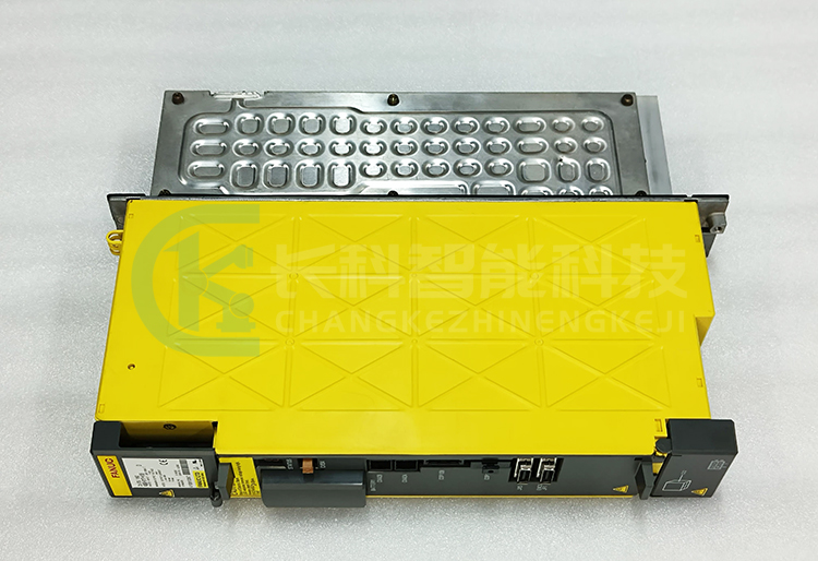 發(fā)那科外部軸發(fā)大器A06B-6117-H106
